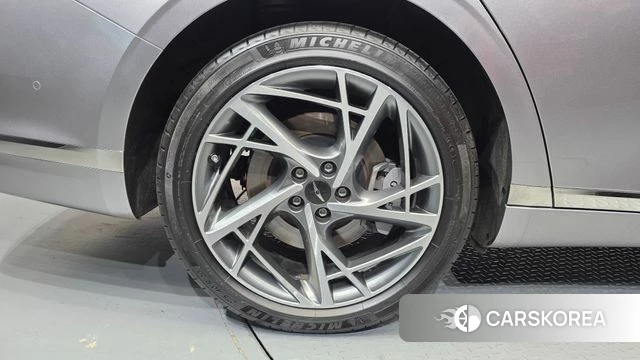 Genesis G90 (RS4) id 4322989 из Кореи 13