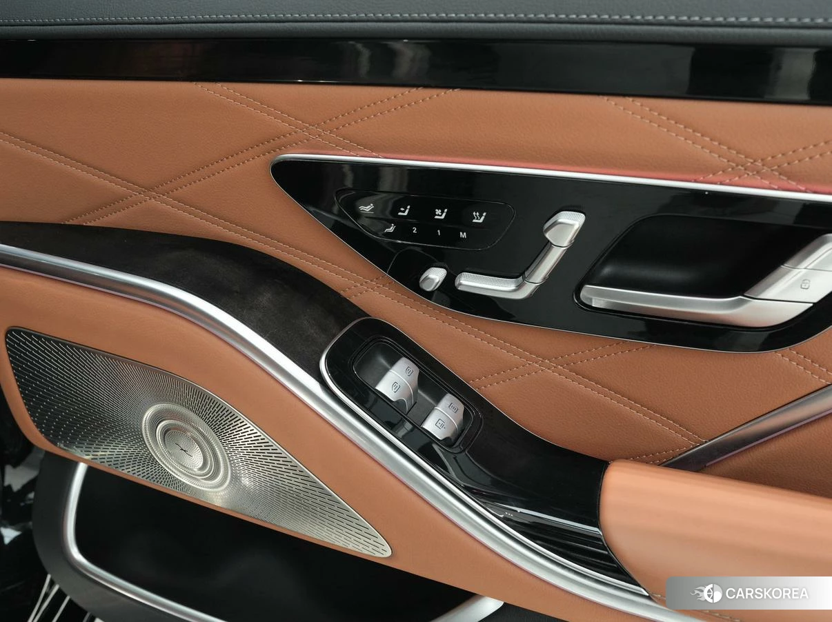 Mercedes-Benz Maybach S-class id 4419517 из Китая 13
