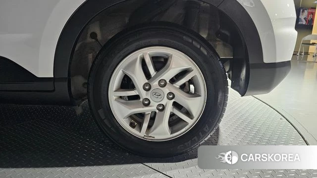 Hyundai Venue id 4500552 из Кореи 13