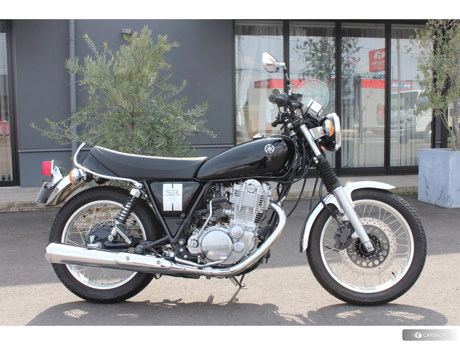 Yamaha SR 400 id 3946406 из Японии 13