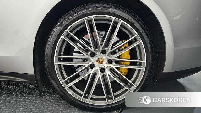 Porsche Panamera (971) id 4610372 из Кореи 13
