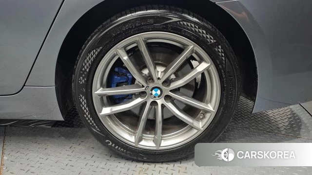 BMW 5 Series (G30) id 4251389 из Кореи 13