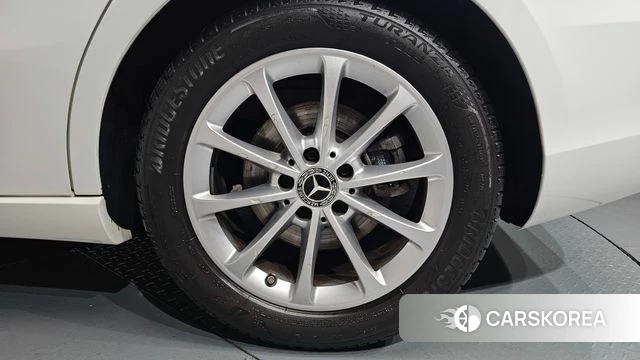 Mercedes-Benz A-Class W177 id 4362768 из Кореи 13
