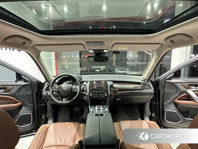 Honda Crown Road id 4220538 из Китая 13