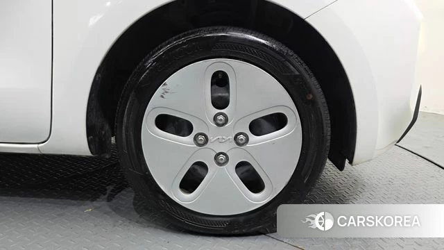 Kia The New Kia Ray id 4566376 из Кореи 13
