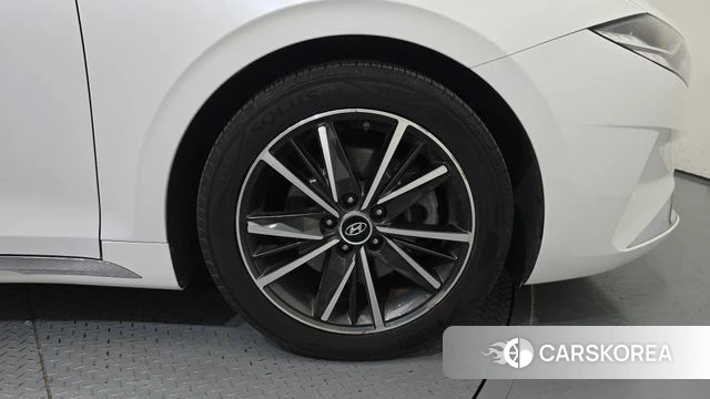 Hyundai The New Grandeur IG id 4397105 из Кореи 13