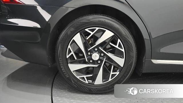Hyundai The New Grandeur IG Hybrid id 4666783 из Кореи 13
