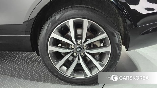 Land Rover Discovery 5 id 4641827 из Кореи 13