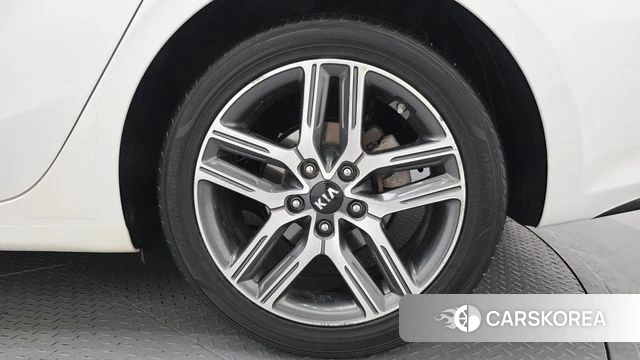Kia Come New K3 id 4849927 из Кореи 13