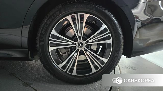 Mercedes-Benz E-Class W214 id 4474115 из Кореи 13