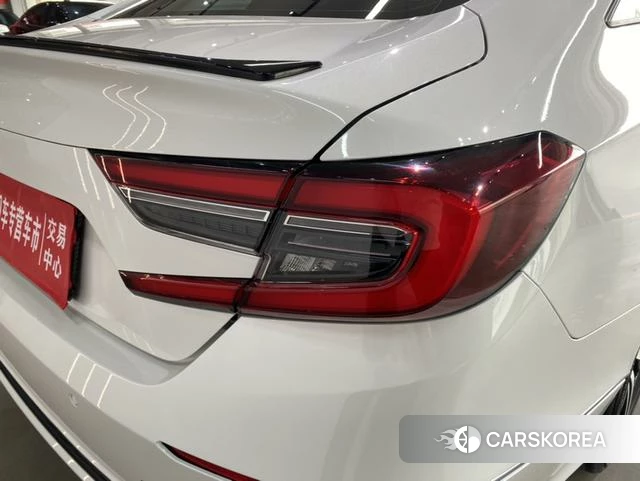 Honda Accord id 4205772 из Китая 13