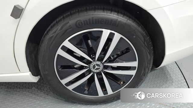 Mercedes-Benz A-Class W177 id 4529478 из Кореи 13
