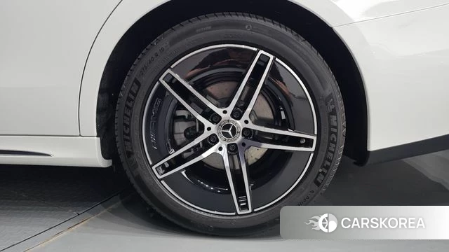 Mercedes-Benz E-Class W214 id 4791778 из Кореи 13