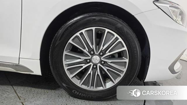 Hyundai Grandeur IG Hybrid id 4755422 из Кореи 13