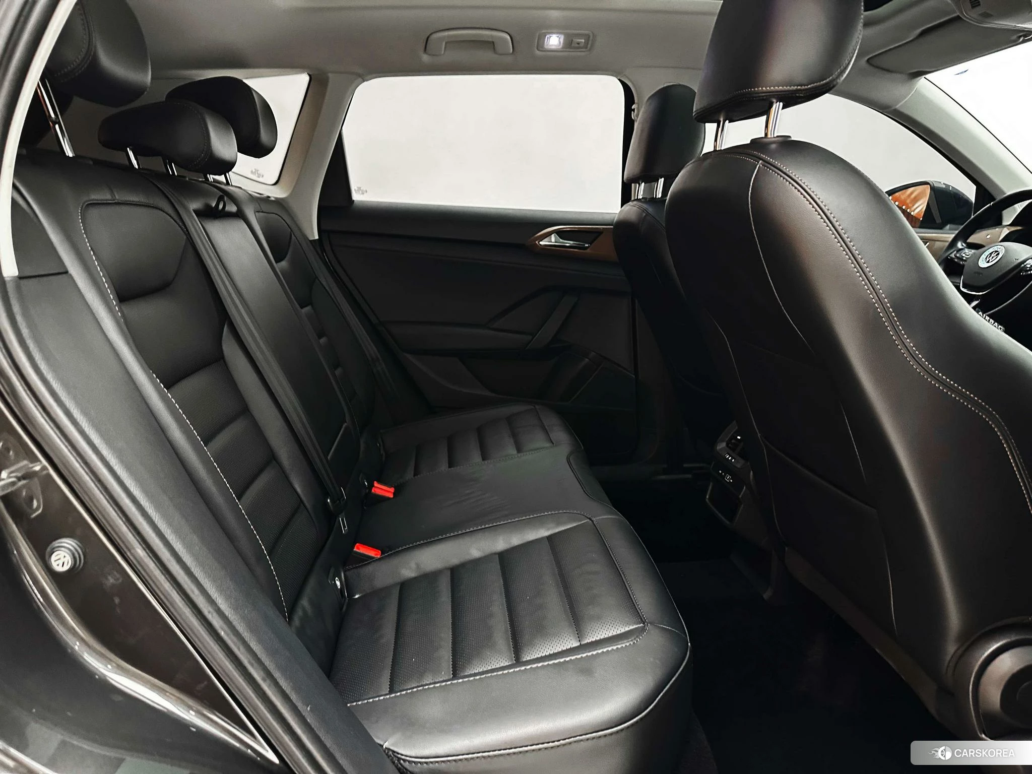 Volkswagen Tuyue id 4407234 из Китая 13
