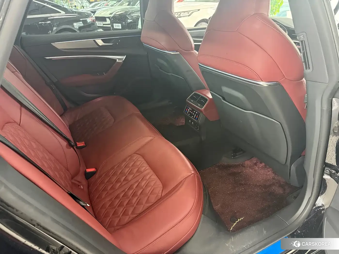 Audi A7L id 4599811 из Китая 13