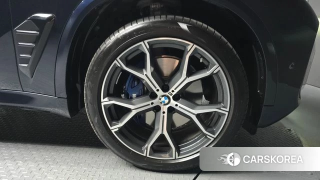 BMW X5 (G05) id 4407759 из Кореи 13