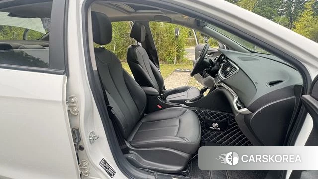 Buick Yinglang id 4235638 из Китая 13