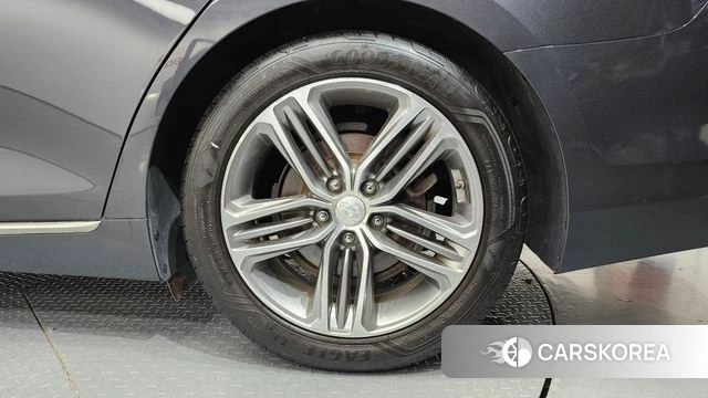 Hyundai Grandeur IG id 4633301 из Кореи 13