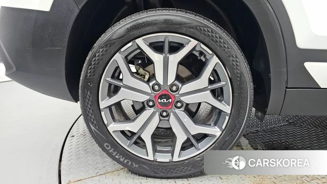 Kia Seltos id 4835632 из Кореи 13