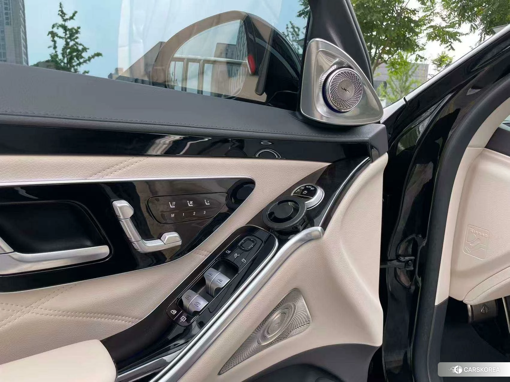 Mercedes-Benz Maybach S-class id 4493000 из Китая 13