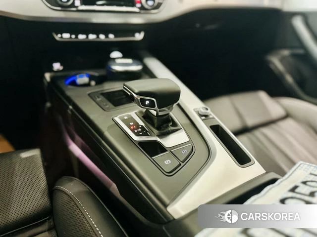 Audi A4L id 4277984 из Китая 13