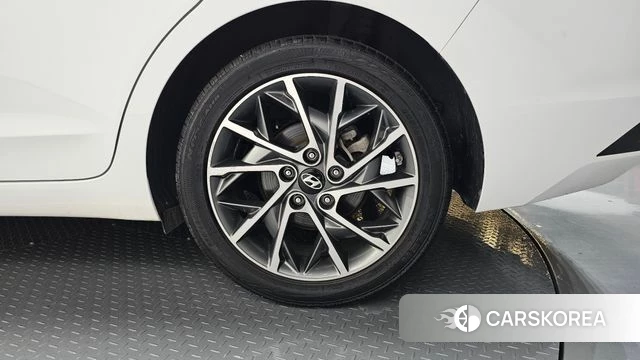 Hyundai The New Avante AD id 4581811 из Кореи 13