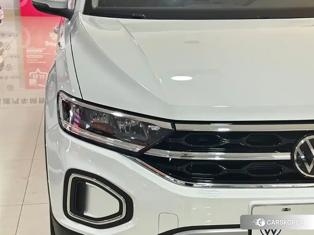 Volkswagen T-ROC exploring Songs id 4553922 из Китая 13