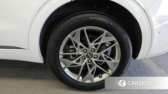 Genesis GV70 id 4338540 из Кореи 13