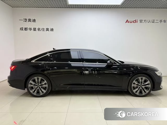 Audi A6L id 4215664 из Китая 13