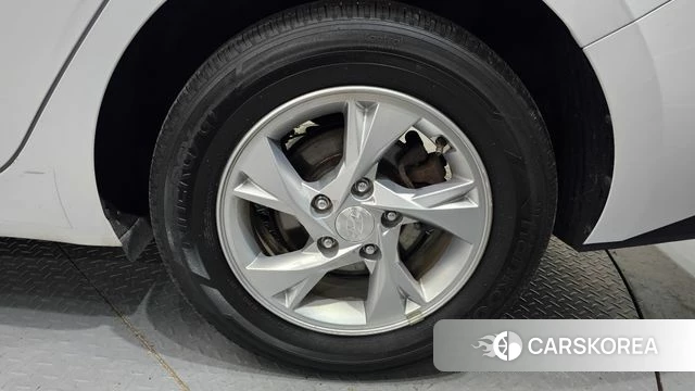 Hyundai Avante (CN7) id 4283347 из Кореи 13