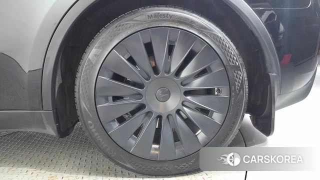 Tesla Model Y id 4773875 из Кореи 13