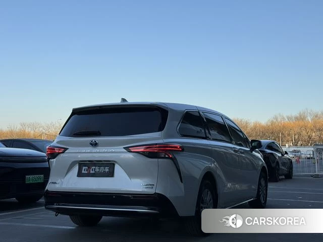 Toyota Saina id 4276007 из Китая 13