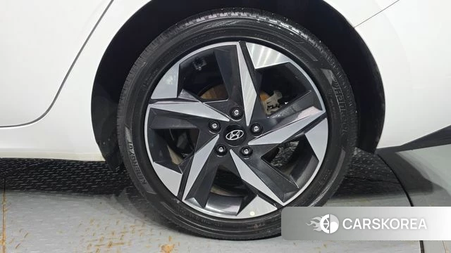 Hyundai Avante Hybrid (CN7) id 4592816 из Кореи 13