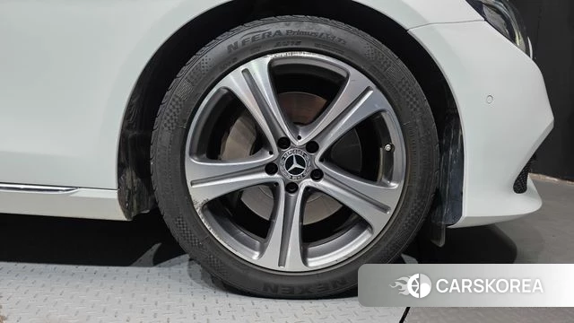 Mercedes-Benz E-Class W213 id 4770529 из Кореи 13