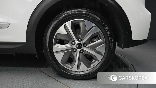 Kia Niro EV id 4662915 из Кореи 13