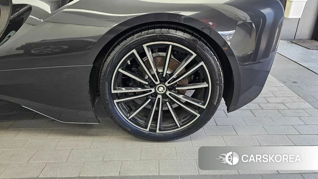 BMW i8 id 4416729 из Кореи 13
