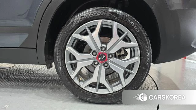 Kia Seltos id 4250738 из Кореи 13