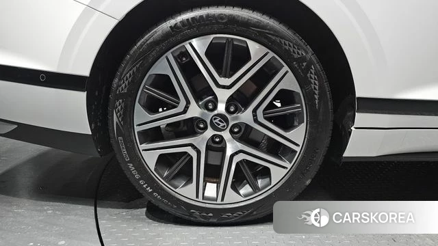 Hyundai Grandeur (GN7) id 4528640 из Кореи 13