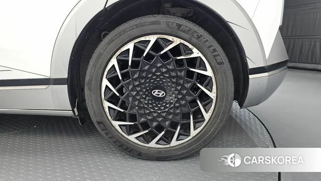 Hyundai Ionic 5 id 4697134 из Кореи 13