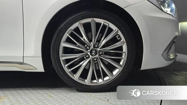 Hyundai Grandeur IG id 4424795 из Кореи 13