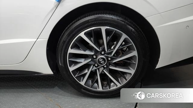 Hyundai Sonata (DN8) id 4362792 из Кореи 13