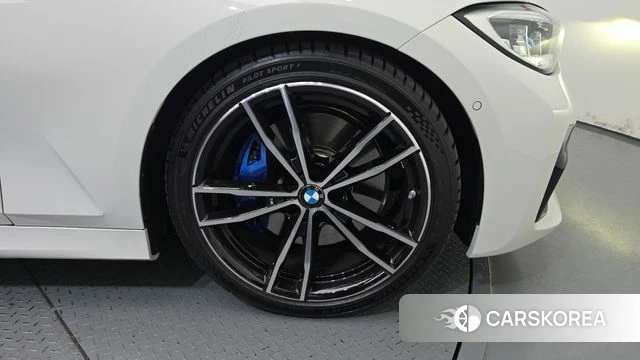 BMW 3 Series (G20) id 4382598 из Кореи 13