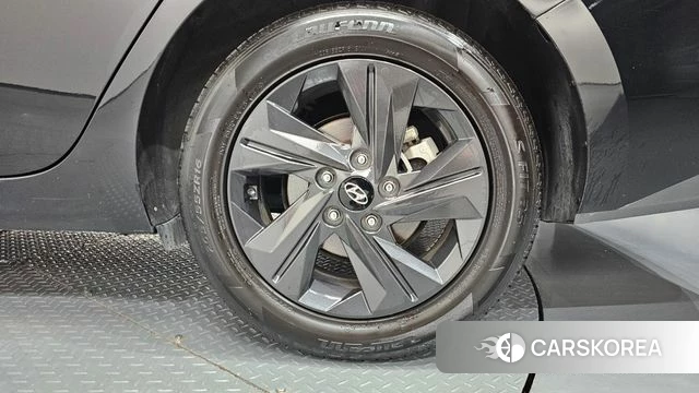 Hyundai Avante (CN7) id 4774625 из Кореи 13