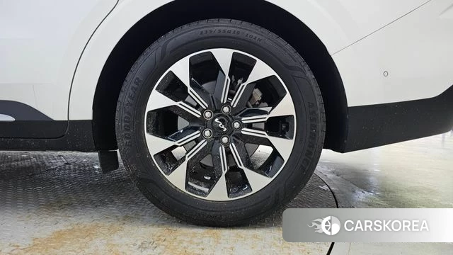 Kia Carnival 4th generation id 4315802 из Кореи 13