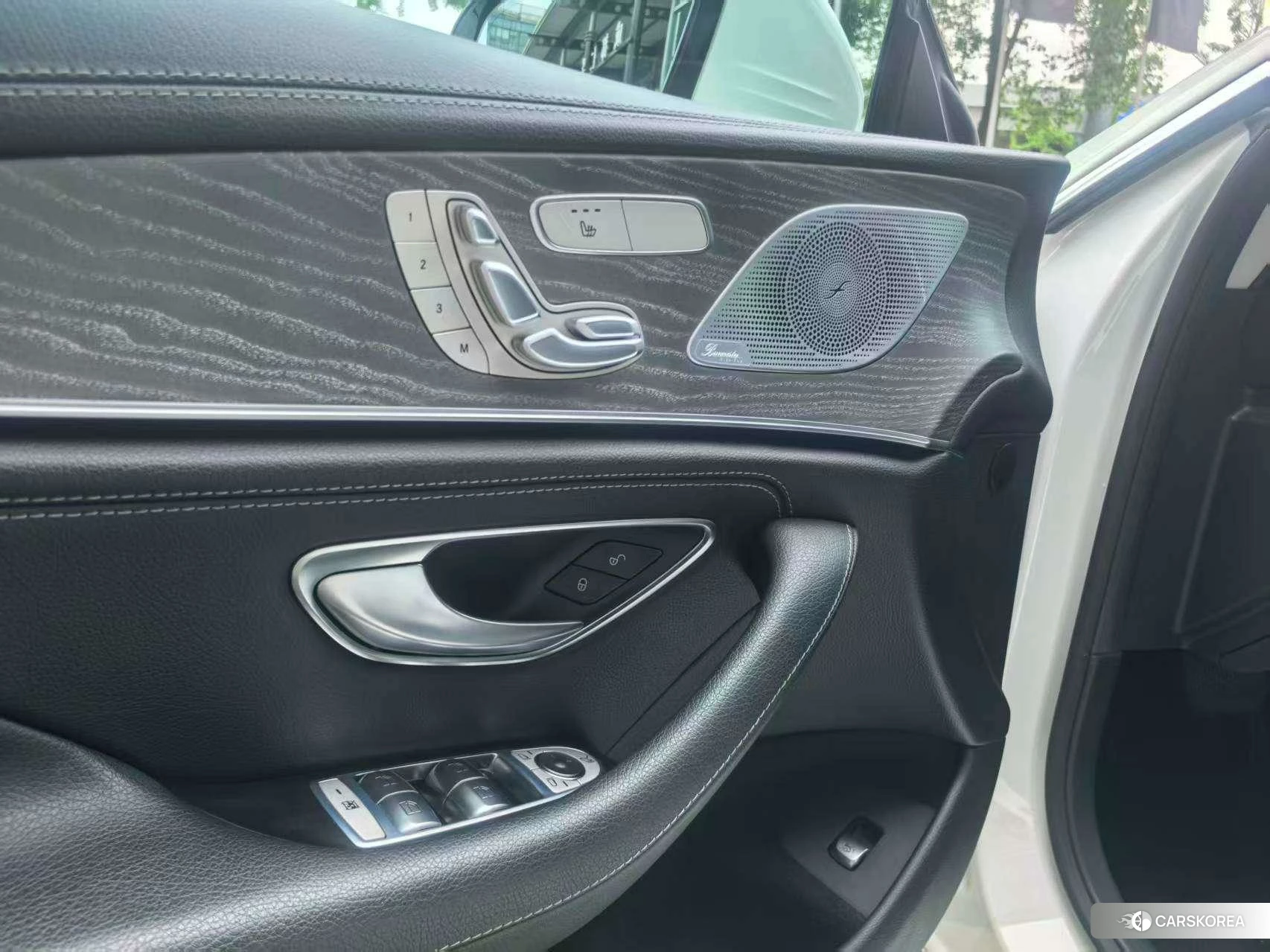 Mercedes-Benz CLS id 4419400 из Китая 13