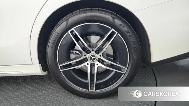 Mercedes-Benz E-Class W214 id 4570955 из Кореи 13