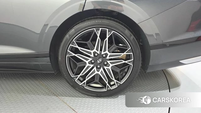 Hyundai Grandeur Hybrid (GN7) id 4516723 из Кореи 13