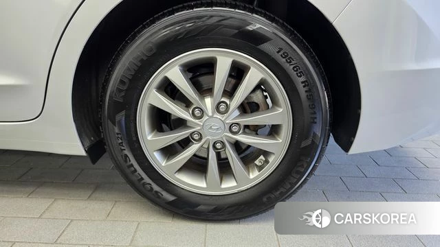 Hyundai The New Avante AD id 4907553 из Кореи 13