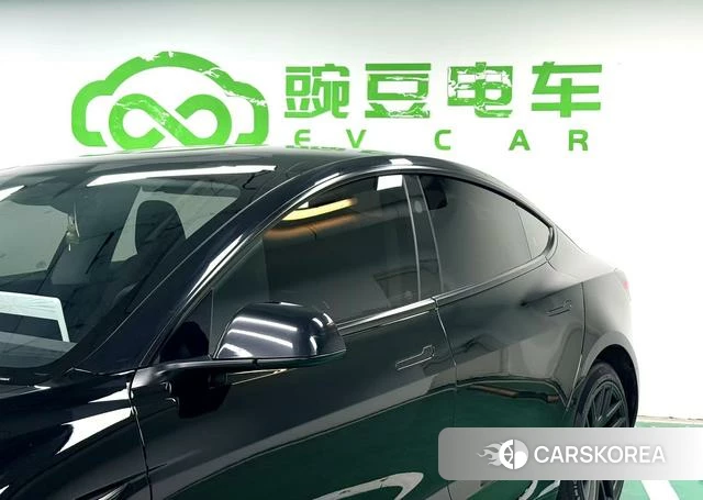 Tesla Model 3 id 4213792 из Китая 13